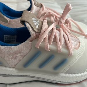 Adidas boost NWT